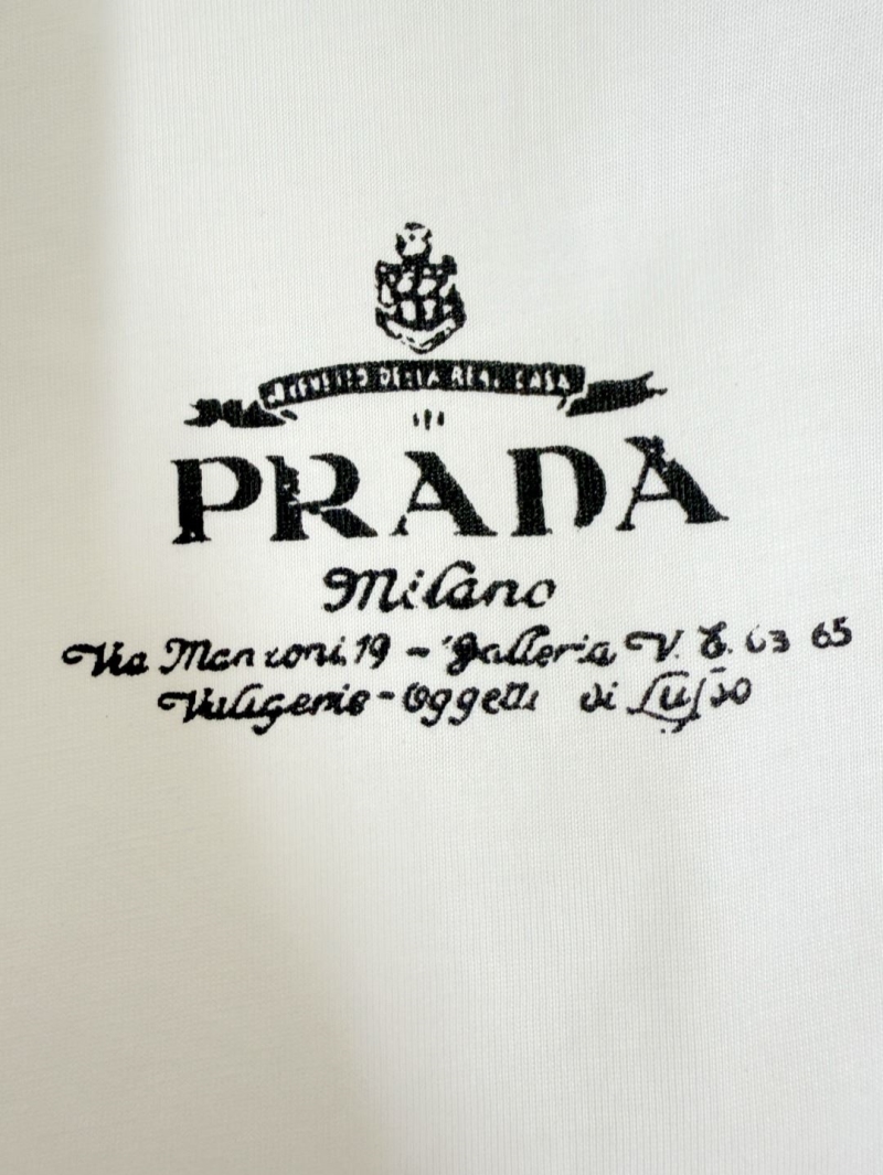 Pra*a t-shirt
